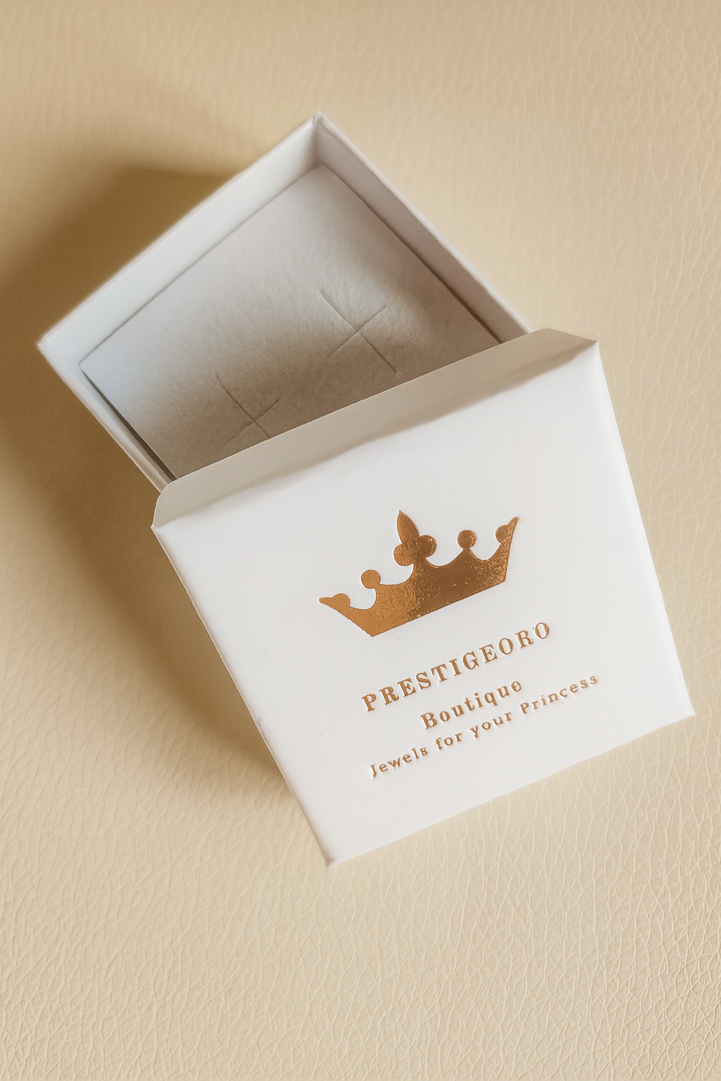 Medalla Pergamino Ángel de la Guarda (Oro 9K)