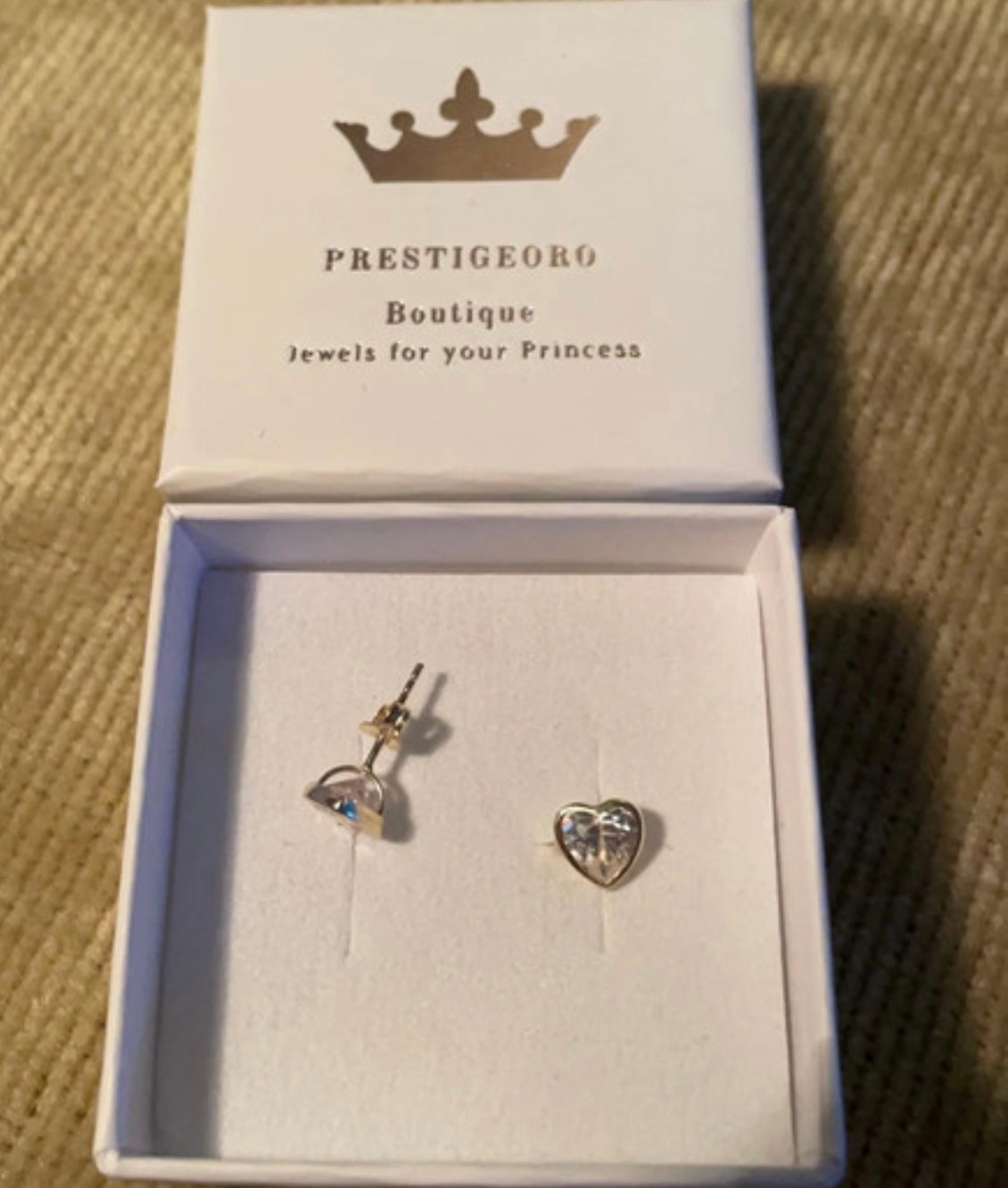 Pendientes oro Corazón bocelados 6x6 (Oro 9K)