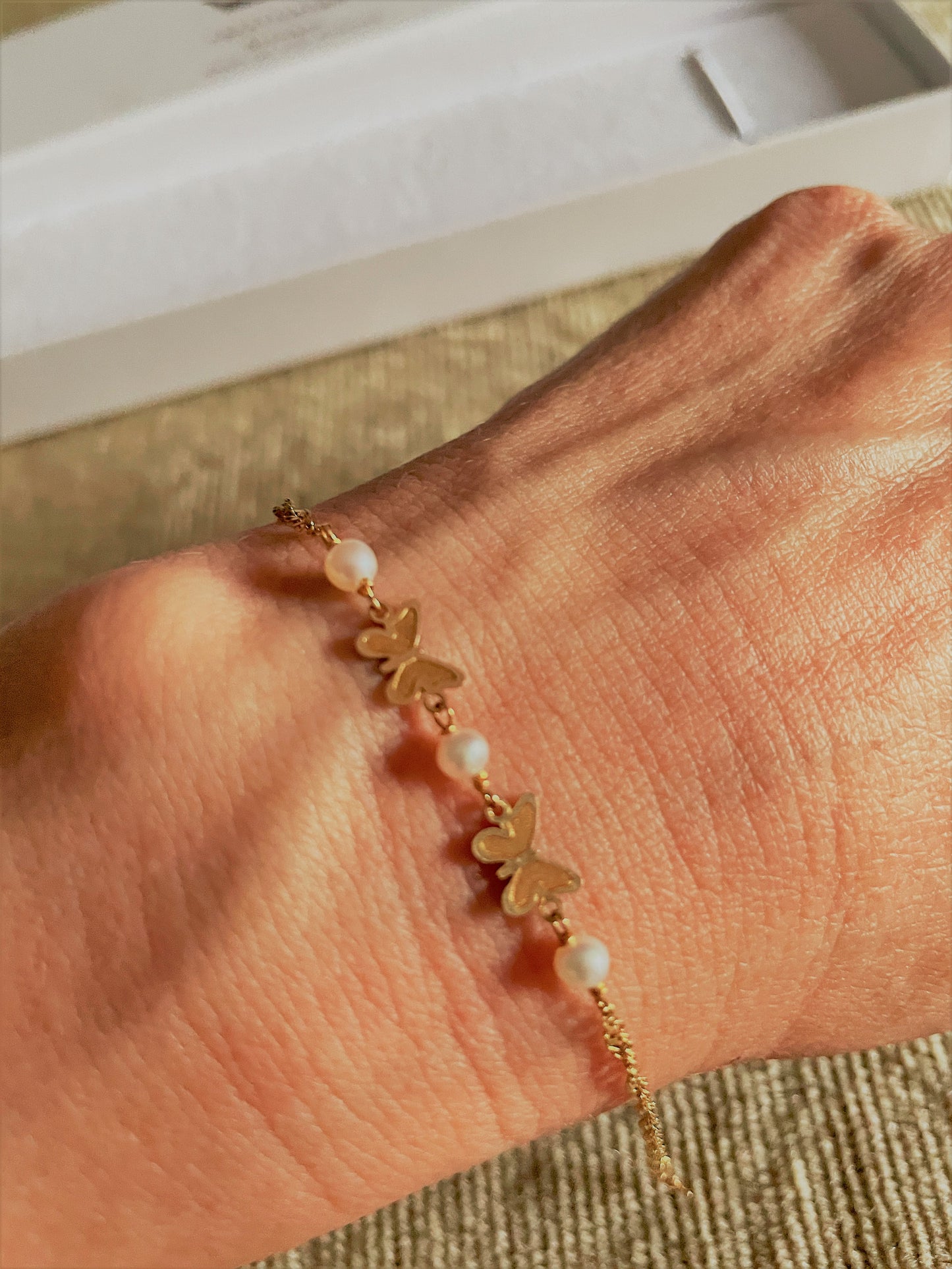 Pulsera oro Perlas y Mariposas (Oro 18K)