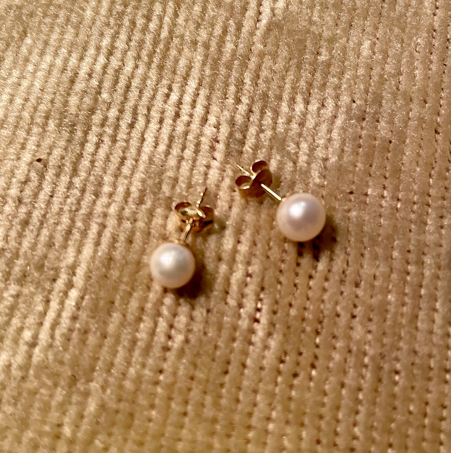 Pendientes oro Perla 5mm (Oro 18K)